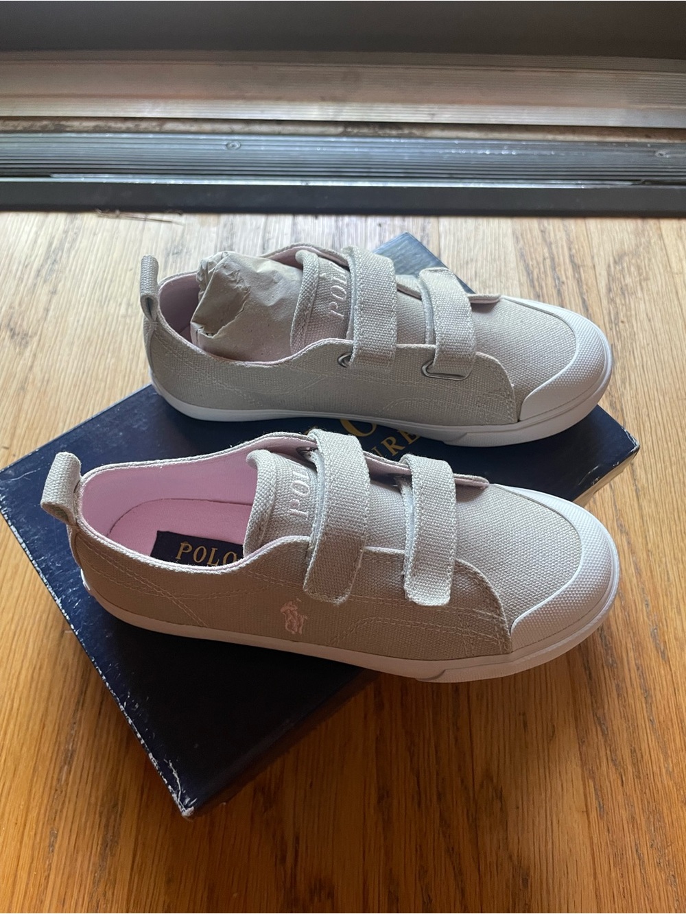 NWT Polo Ralph Lauren champagne, shimmer Kingsley Canvas Kids Velcro Sneakers